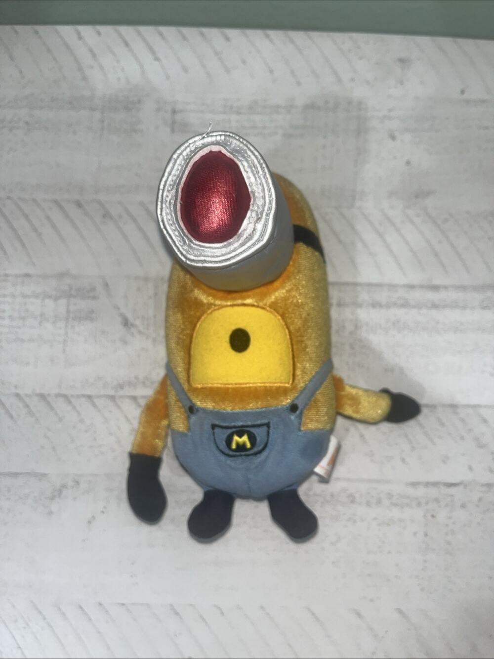 Despicable Me 4 Mega Minion Mel Plush Illumination Yellow Stuffed Toy 8” Soft